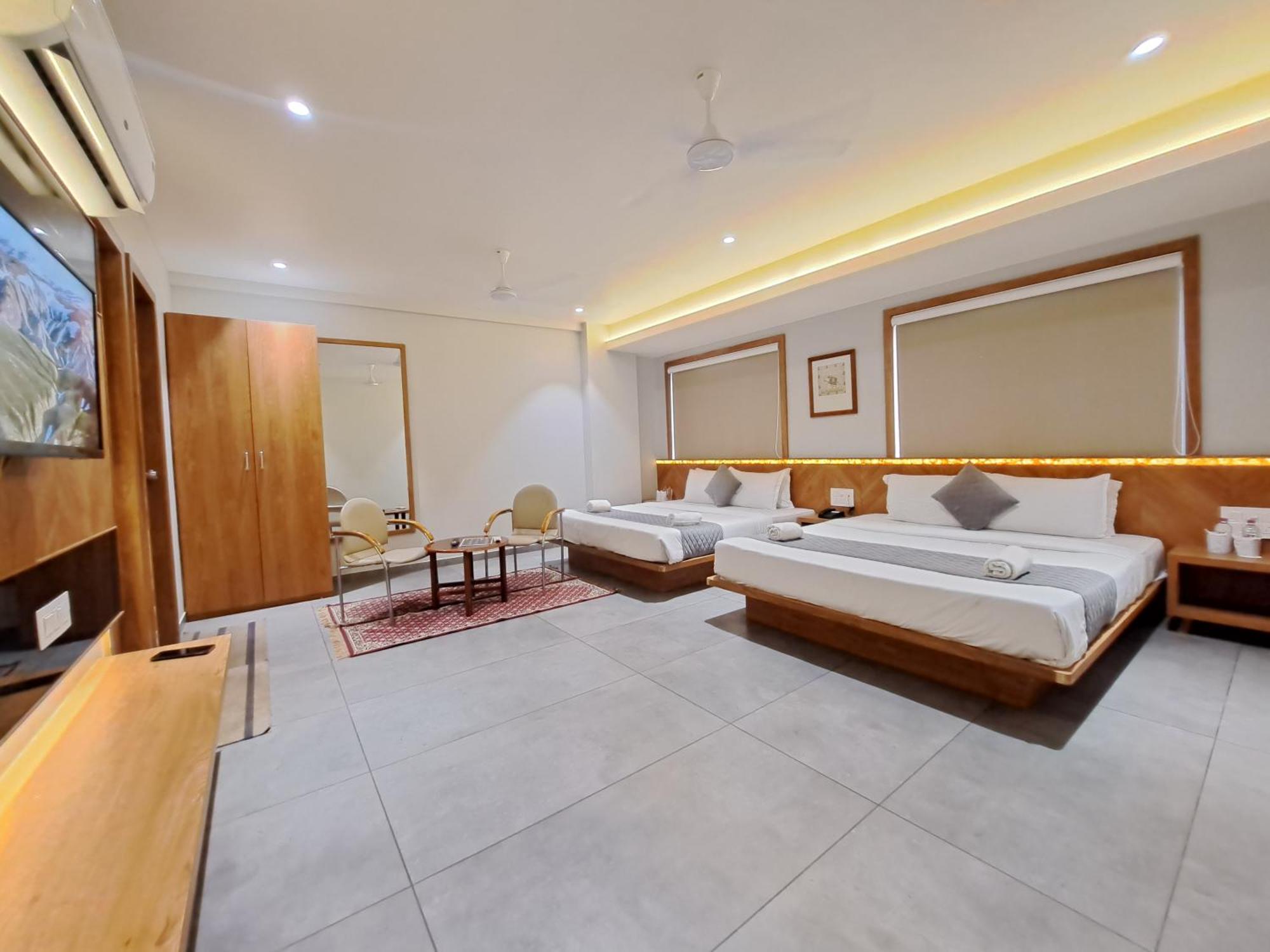 Hotel Om Somnath Room photo